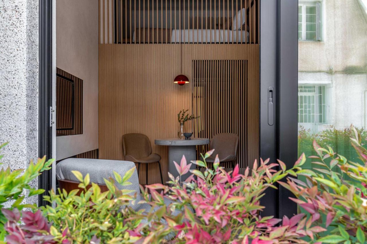 The Newel Psychiko Hotell Athen Eksteriør bilde A room at the hotel